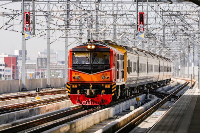 การรถไฟเสริมขบวนรถพิเศษ 12 ขบวน ช่วงเทศกาลปีใหม่เน้นปลอดภัย ไร้ผู้โดยสารตกค้าง